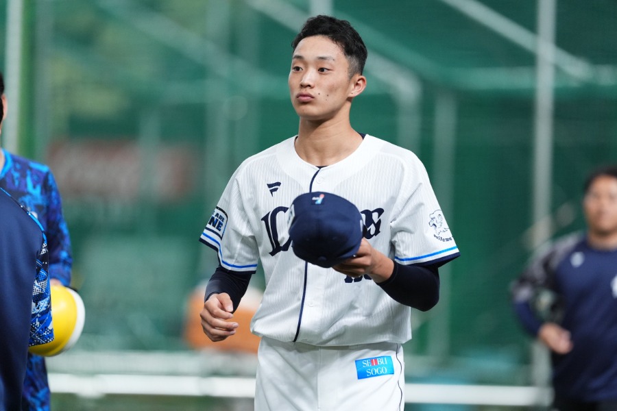 西武・冨士大和【写真：小林靖】