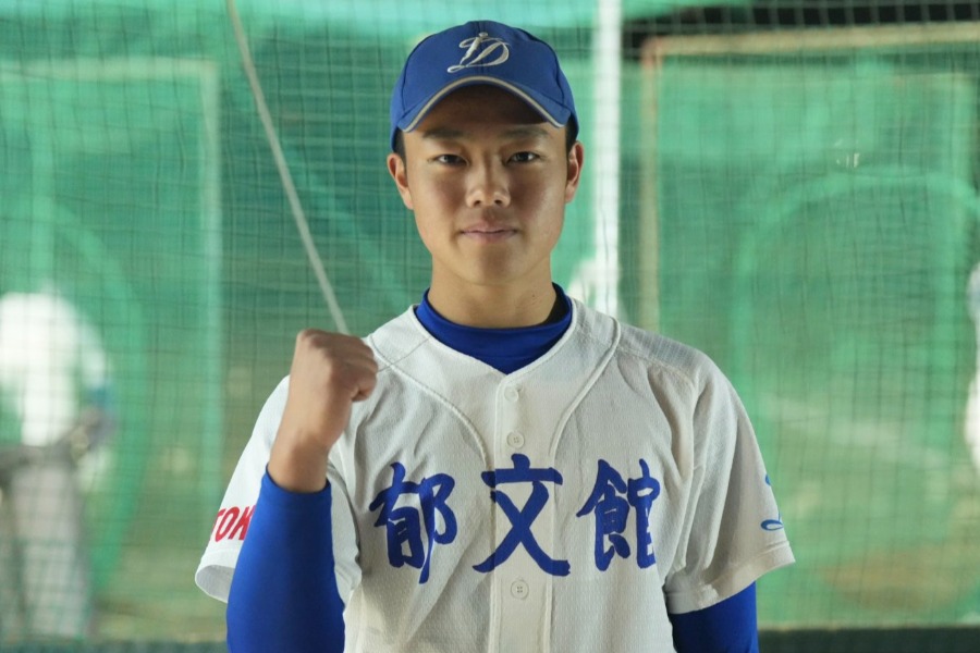 主将を務める高野竜輔捕手（2年）【写真：岡部直樹】