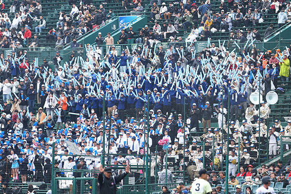 英明と戦った高川学園アルプス【写真：加治屋友輝】