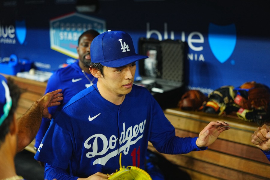 降板したドジャース・佐々木朗希【写真：荒川祐史】