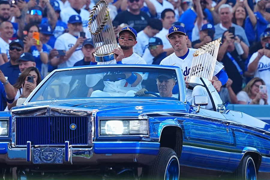 ドジャースのミゲル・ロハス（左）とフレディ・フリーマンス【写真：荒川祐史】