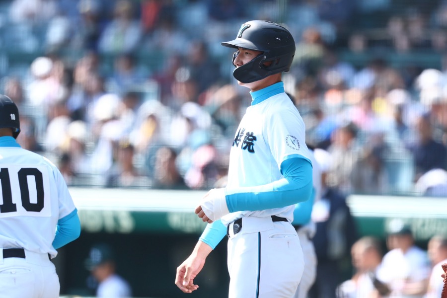 主将としてチームを支えた山梨学院・菰田陽生【写真：加治屋友輝】