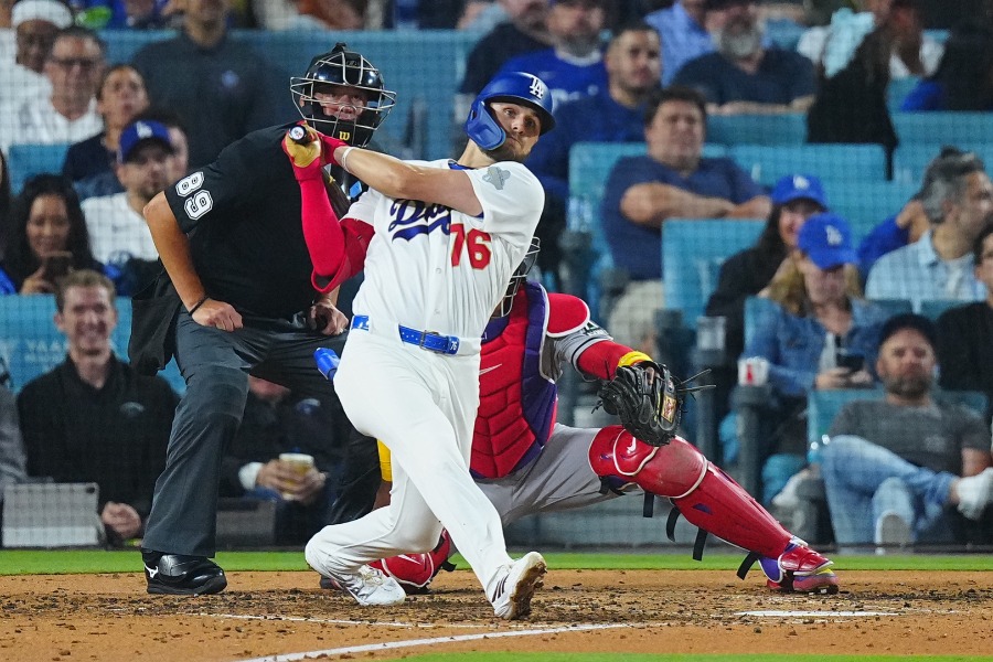 Dバックス戦で本塁打を放ったドジャースのアレックス・フリーランド【写真：荒川祐史】