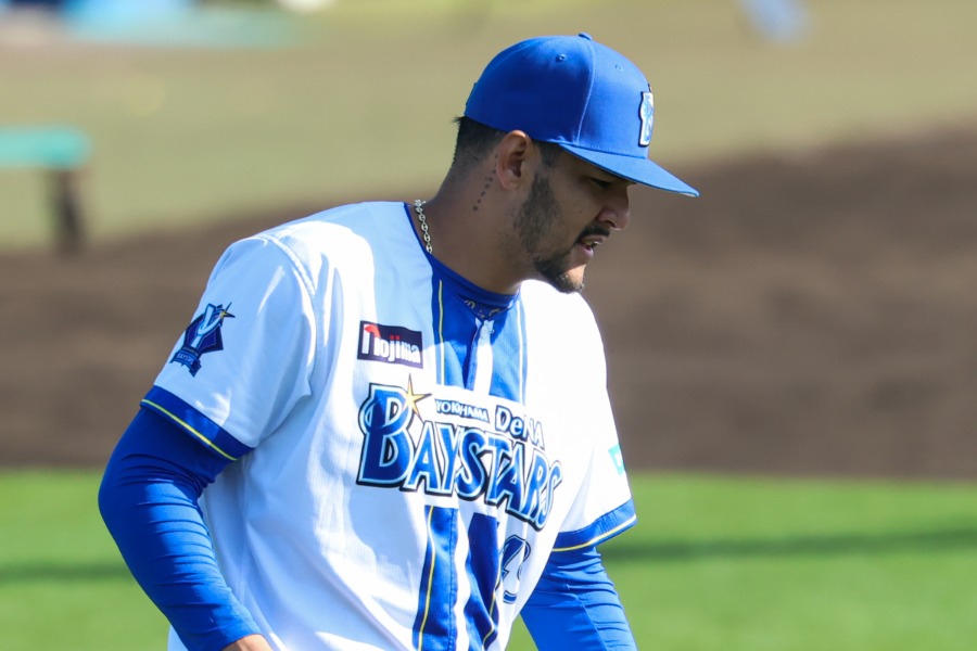 DeNAのホセ・ルイーズ【写真：加治屋友輝】