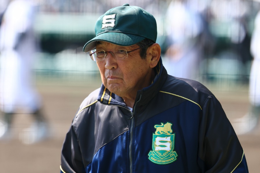 専大松戸・持丸修一監督【写真:加治屋友輝】