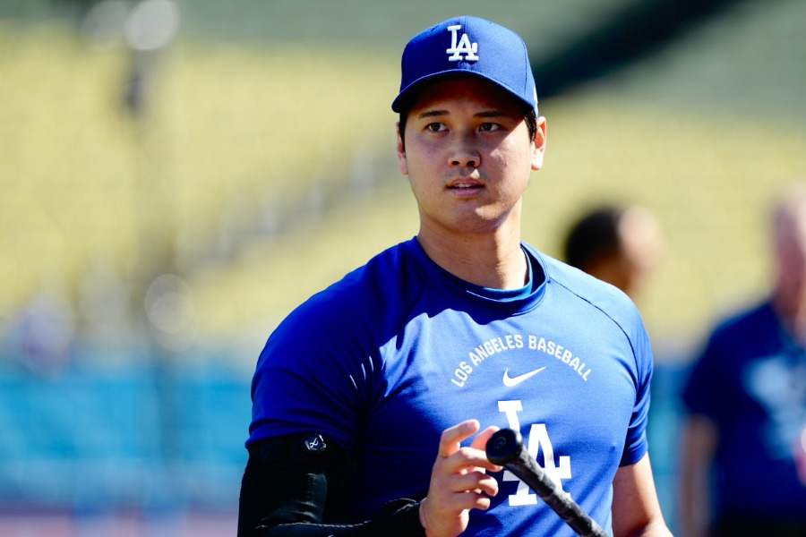 屋外でのフリー打撃を行ったドジャース・大谷翔平【写真：黒澤崇】