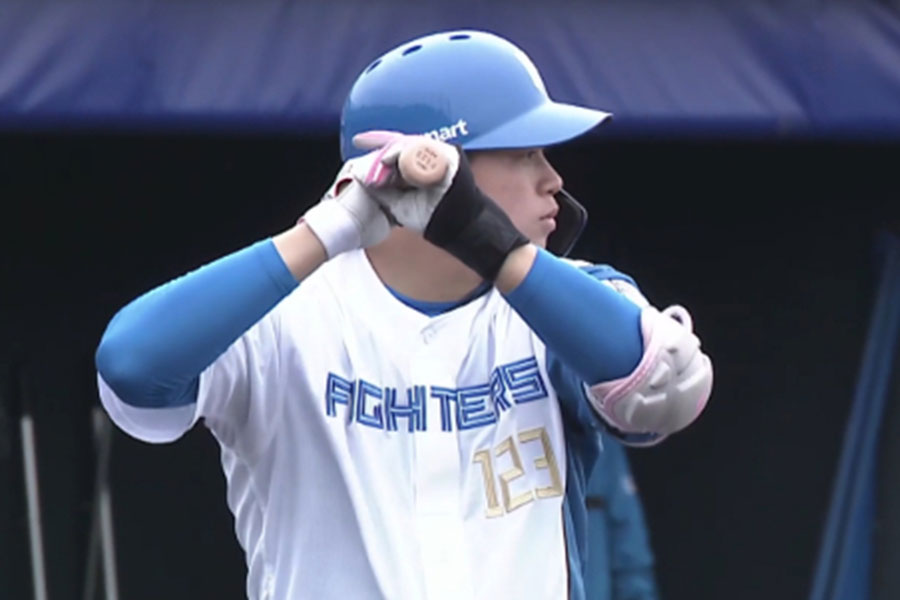 ハヤテ静岡戦で公式戦初アーチを放った日本ハム・常谷拓輝【画像：パーソル パ・リーグTV】