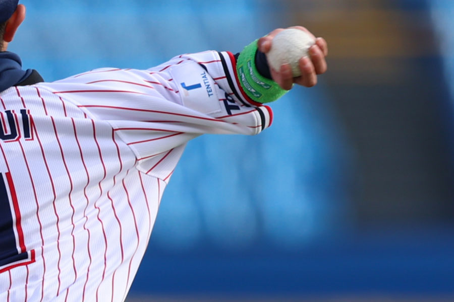 送球時の指先の“リリース感覚”が身につくドリルとは（写真はイメージ）