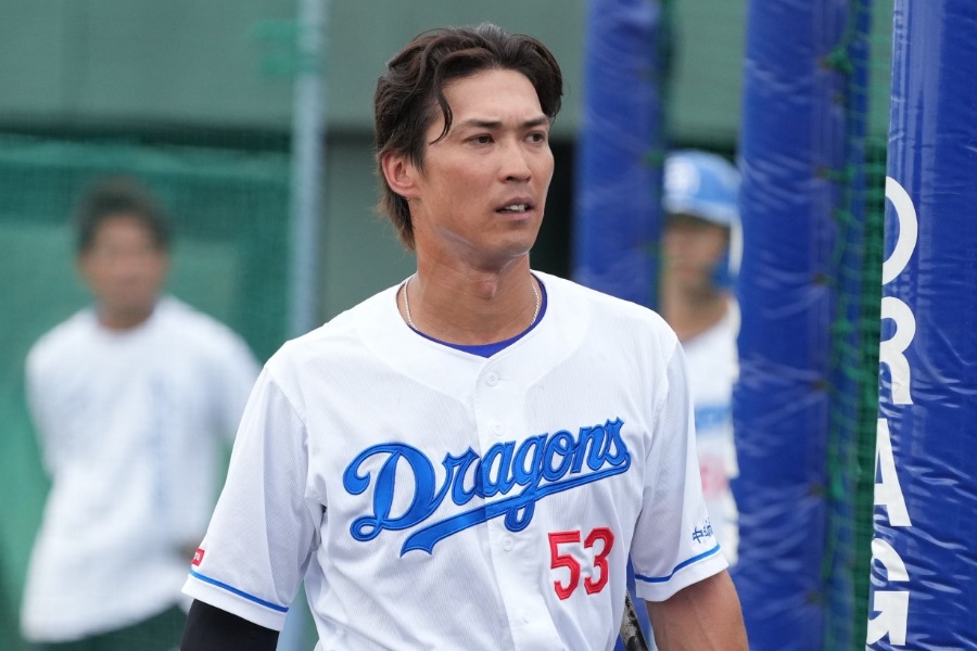 中日時代の後藤駿太氏【写真:小林靖】