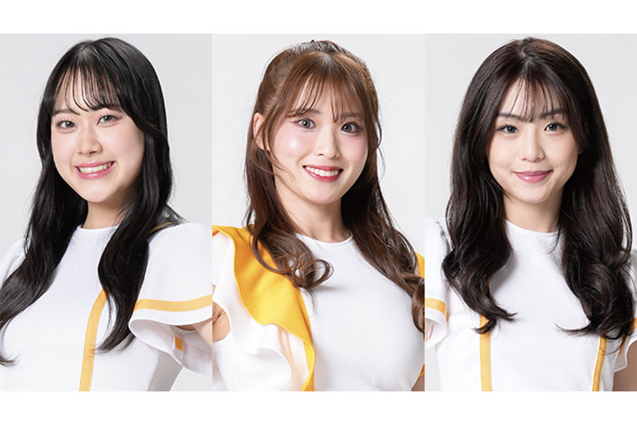 「ハニーズ」のあかりさん、ユズさん、Chenn Chennさん（左から）【写真：球団提供】