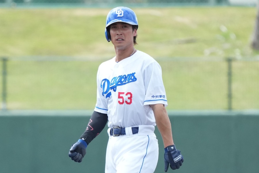 中日時代の後藤駿太氏【写真：小林靖】