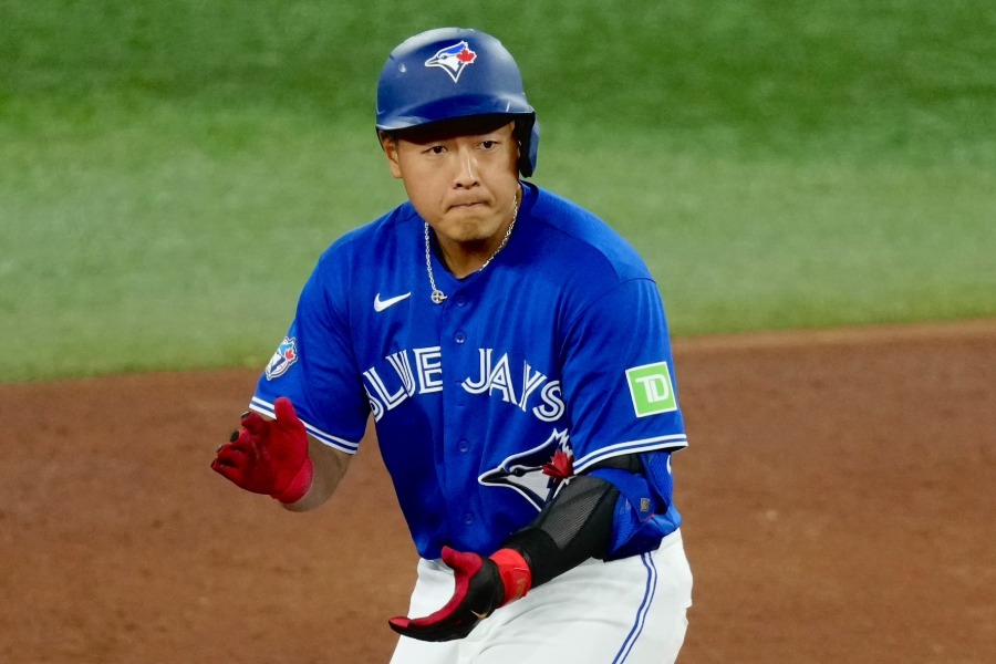 ドジャース戦に出場したBジェイズ・岡本和真【写真：ロイター】