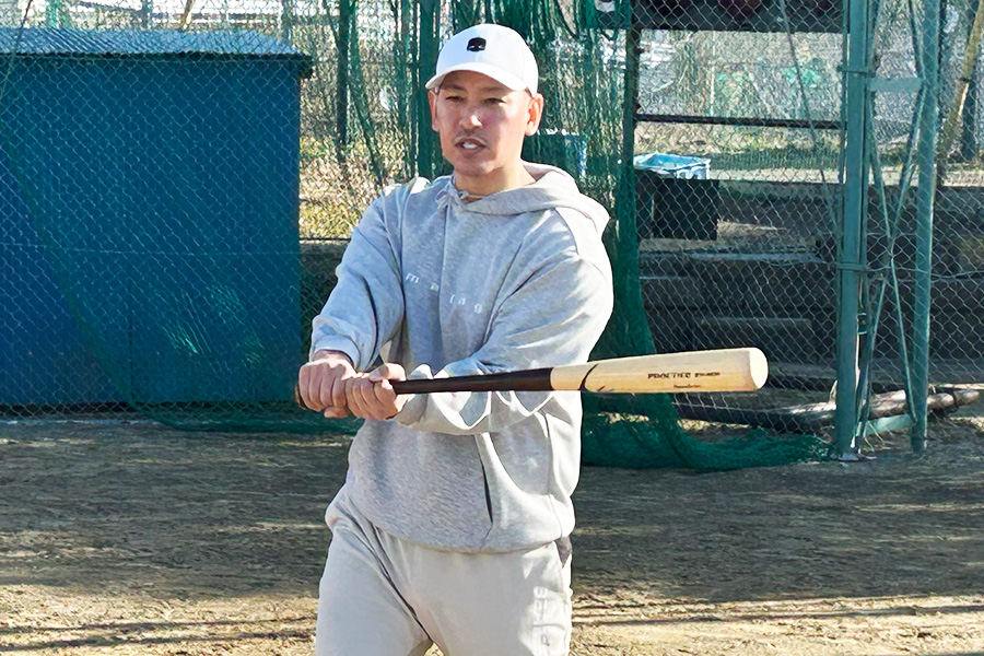 大阪桐蔭元主将の水本弦氏【写真：間淳】