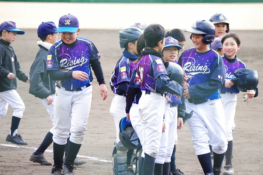 香川の学童野球チーム・五剣山ライジング【写真：喜岡桜】