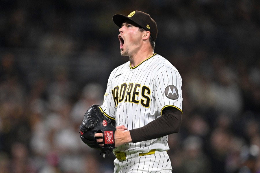 ロッキーズ戦に登板したパドレスのメイソン・ミラー【写真：ロイター】