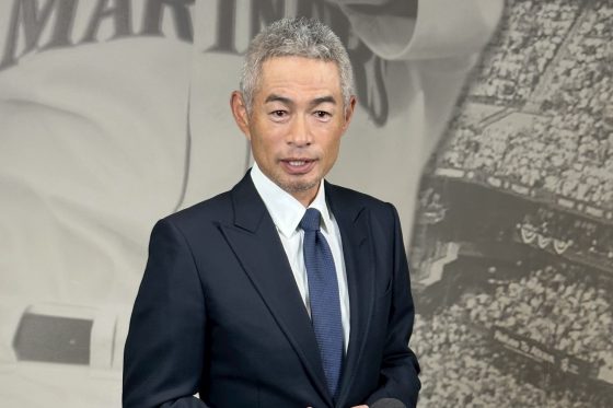イチロー氏の銅像がマ軍本拠地に誕生　本人も驚き「何が起こるか分からない」