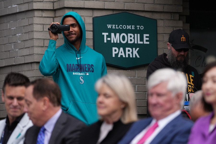 マリナーズのフリオ・ロドリゲスがイチロー氏の式典に現れた【写真：アフロ】