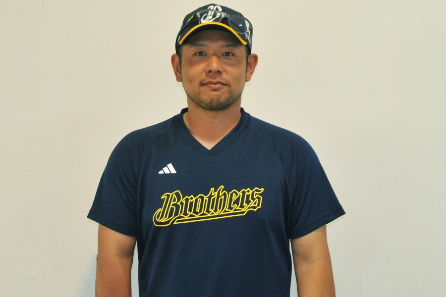 中信兄弟で打撃戦略コーチ篠崎を務める西田明央氏【写真：篠崎有理枝】