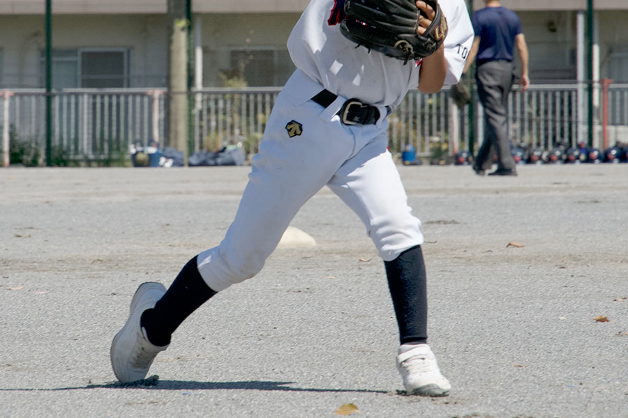 制球力がアップする「180度回転投げ」ドリルとは（写真はイメージ）