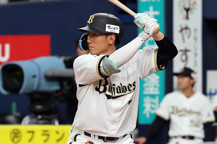 オリックス・西川龍馬【写真:栗木一考】