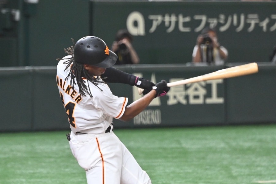 巨人時代のアダム・ウォーカー【写真：中戸川知世】