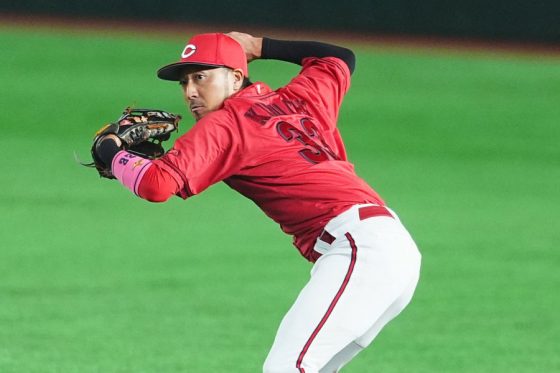 36歳の超人プレーは「意味わからん」　宙を舞った職人…ファン唖然「言葉がでない」