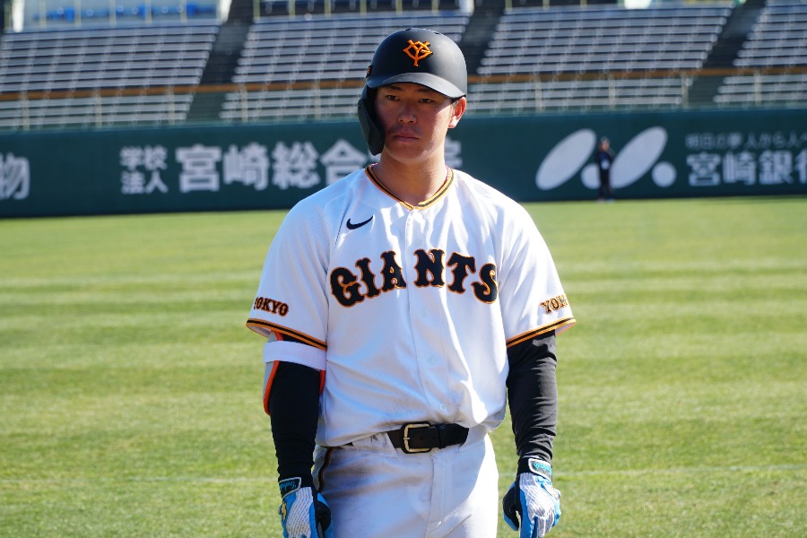 巨人・皆川岳飛【写真：湯浅大】