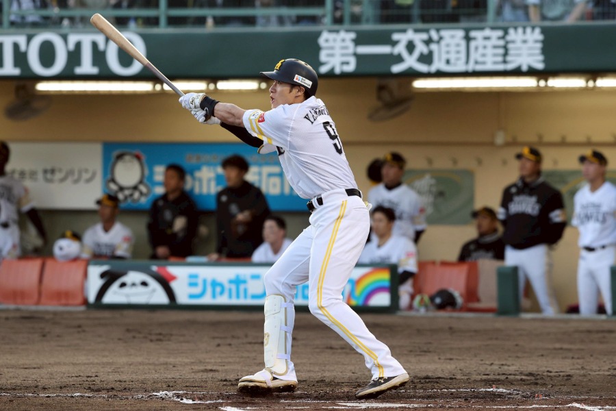 3号3ランを放ったソフトバンク・柳田悠岐【写真：栗木一考】