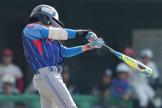 外角球の流し打ちは時代遅れ？　投手の高速化に対応…“強く引っ張れる”バット角度