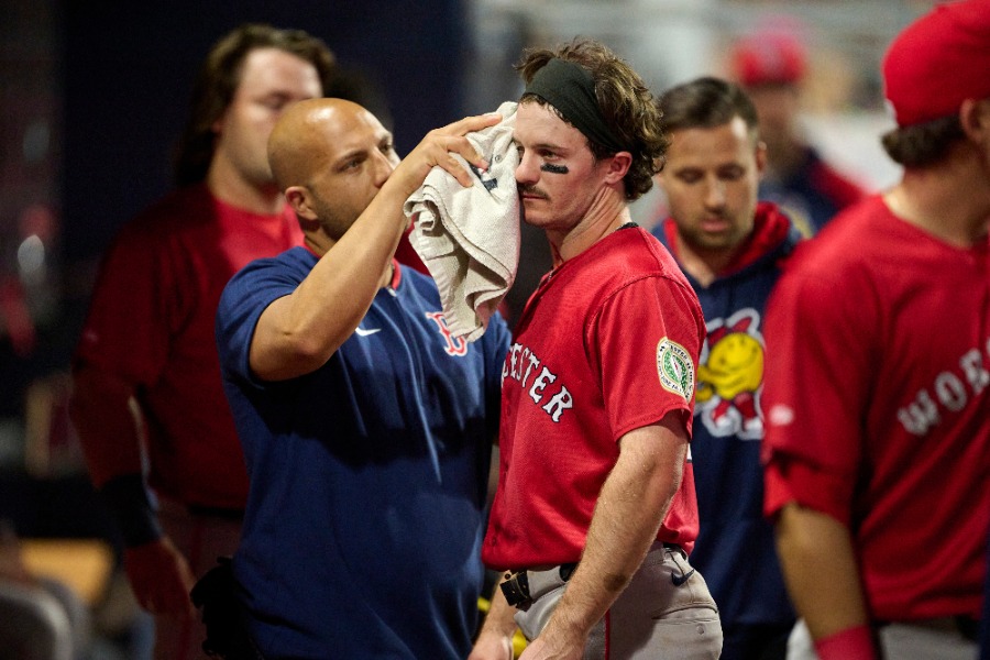 頭部死球を受けたレッドソックス傘下3Aウースターのブレイデン・ウォード【写真：アフロ】