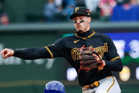 日本人も“犠牲”…223億円契約の19歳がヒヤリ　失策も批判殺到「妨害じゃ」「マジで汚い」