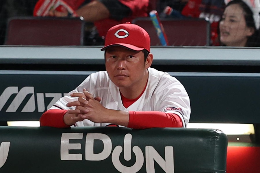 広島・新井貴浩監督【写真：栗木一考】