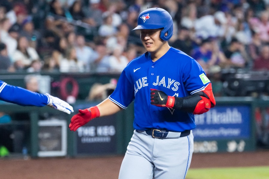 3号ソロを放ったBジェイズ・岡本和真【写真：ロイター】