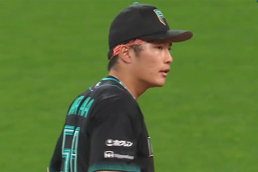 楽天戦に出場した日本ハム・奈良間大己【画像：パーソル パ・リーグTV】