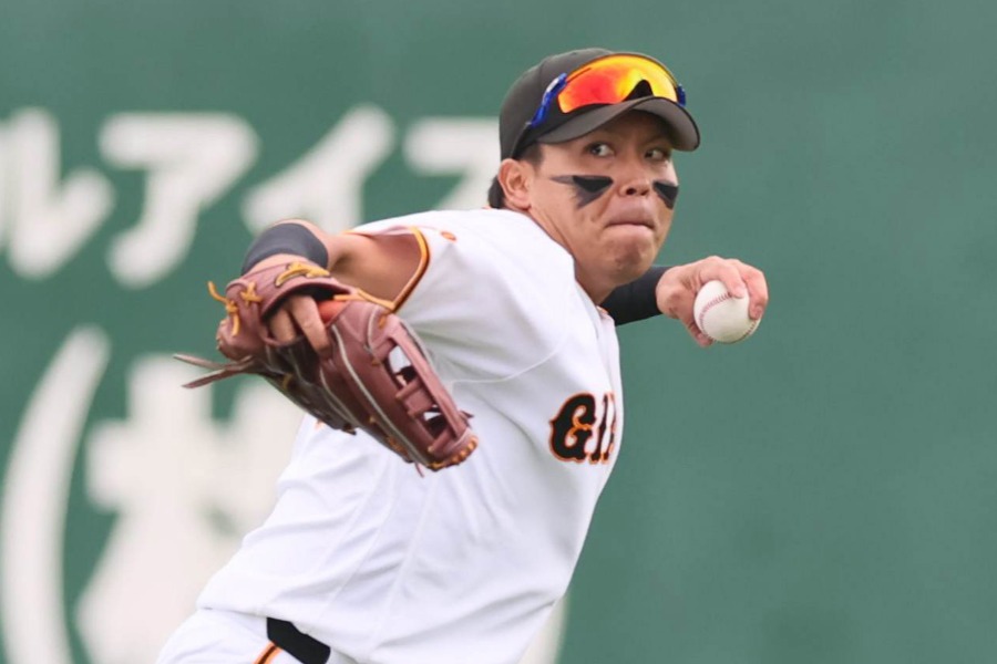 巨人・知念大成【写真：アフロ】