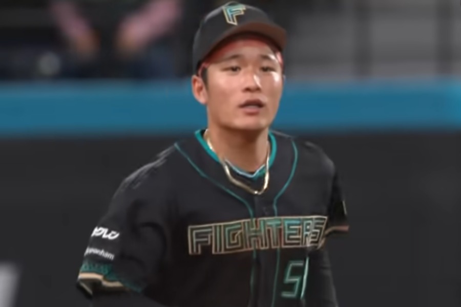 楽天戦で好守を見せた日本ハム・奈良間大己【画像：パーソル パ・リーグTV】