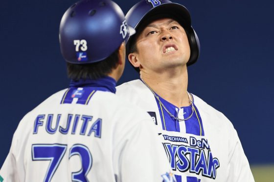 負傷交代の牧秀悟は「厳しいと思います」　筒香に続く主力の怪我…相川監督厳しい表情