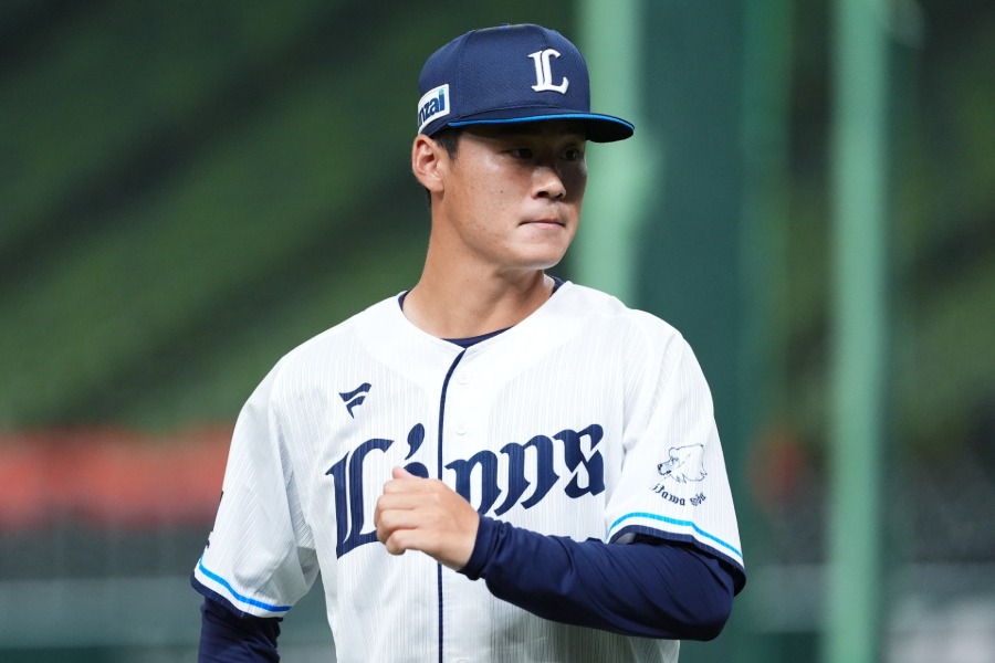 西武・佐藤爽【写真：小林靖】