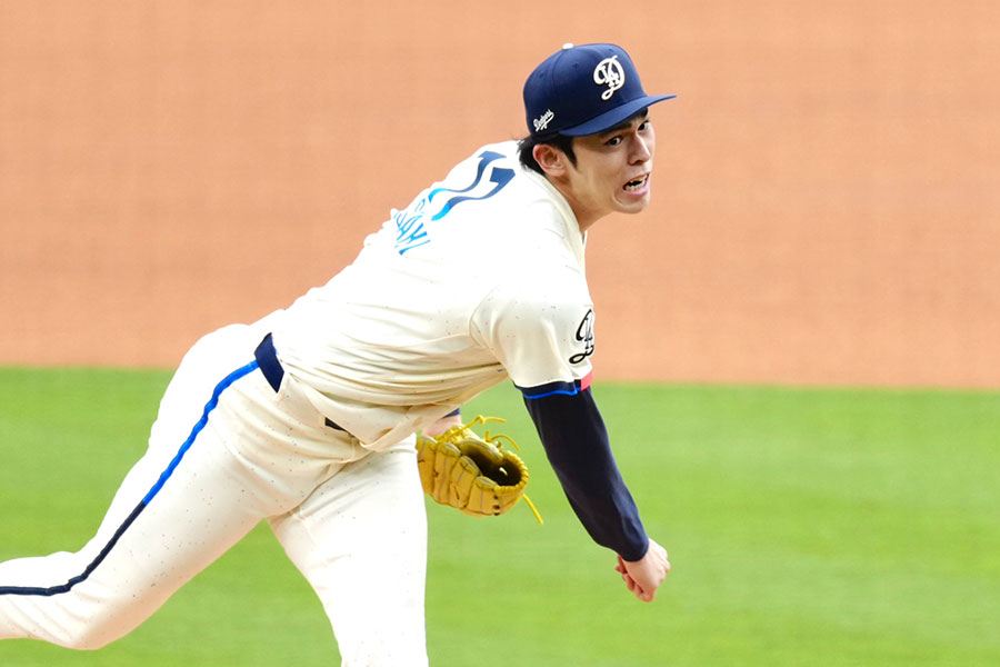 カブス戦で今季初勝利を挙げたドジャース・佐々木朗希【写真：黒澤崇】