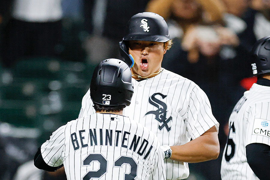 12号を放ったホワイトソックス・村上宗隆【写真：ロイター】