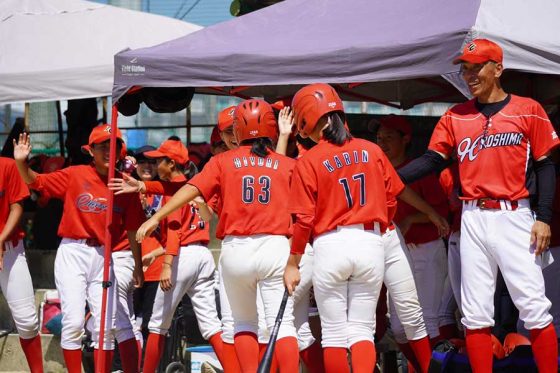 広島、女子小中学生の“合同練習会”を開催　初心者OK、5月から月2回…球団OBが指導