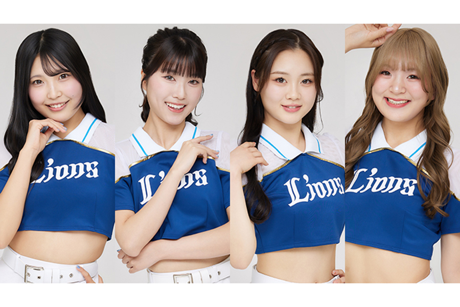 「bluelegends」のAnriさん、Emiriさん、Koyukiさん、Mamiさん（左から）【写真：球団提供】