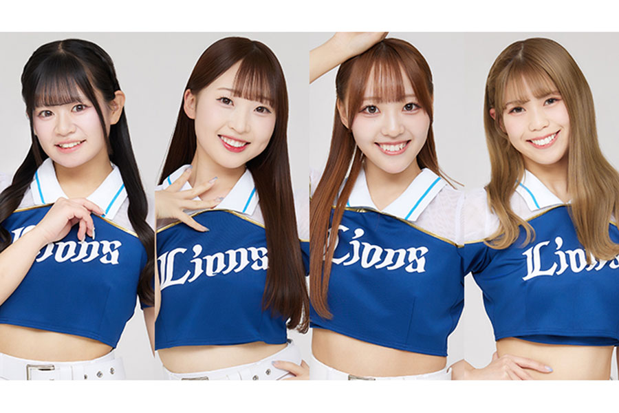 「bluelegends」のRikoさん、Rinさん、Sanaさん、Yukiさん（左から）【写真：球団提供】