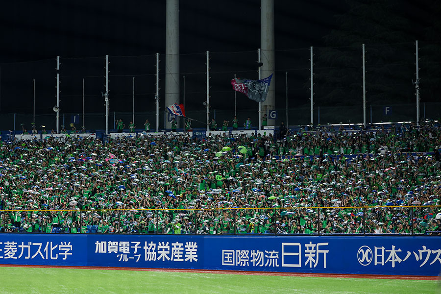 ヤクルトは7月26日の広島戦に「ME:I」が来場すると発表【写真：加治屋友輝】