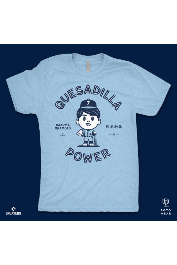 岡本和真のオリジナルTシャツ【写真提供：ロトウェアー】