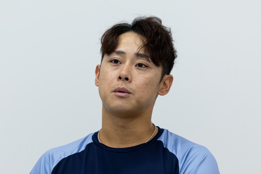 インタビューに応じた西武・平沢大河【写真：加治屋友輝】