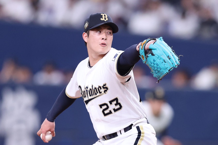ソフトバンク戦に登板したオリックス・吉田輝星【写真：栗木一考】