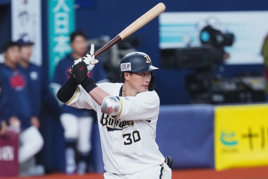 オリックス・廣岡大志【写真：小林靖】