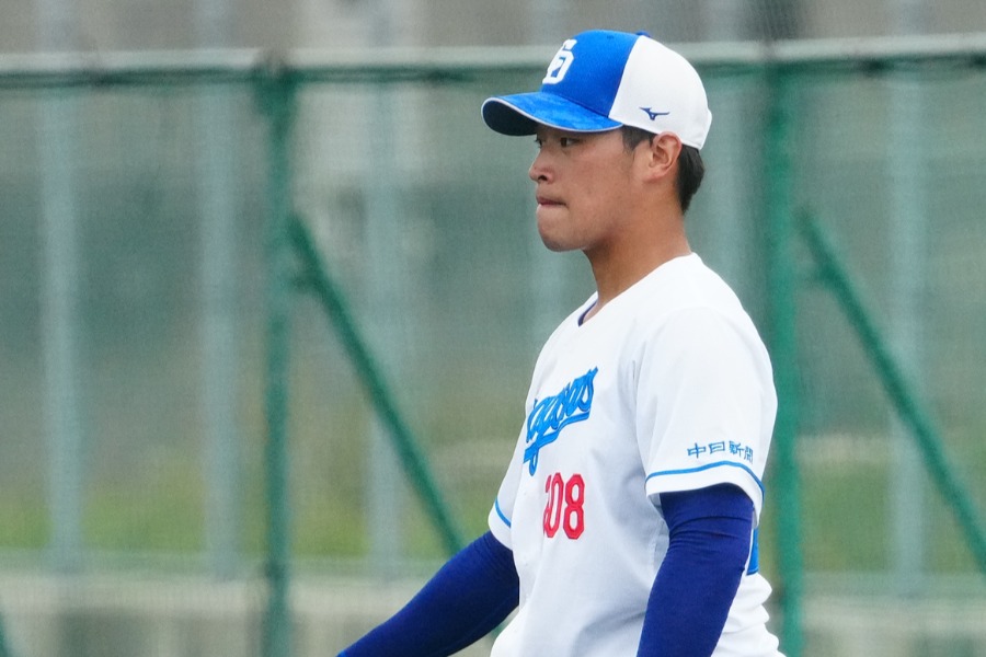 ハヤテに入団した石川翔(写真は中日時代)【写真:荒川祐史】