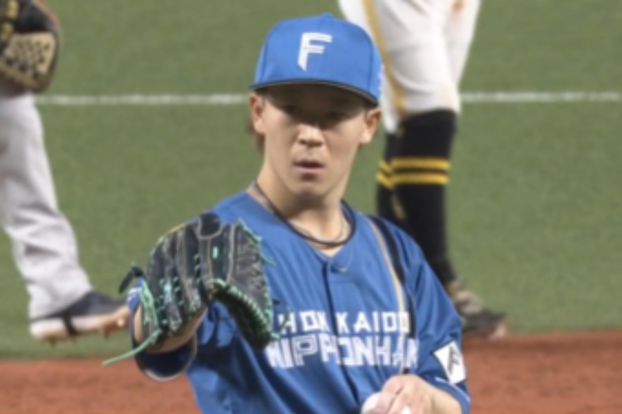 ソフトバンク戦に登板した日本ハム・矢澤宏太【画像:パーソル パ・リーグTV】
